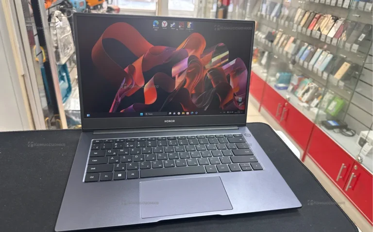 Ноутбук  Honor