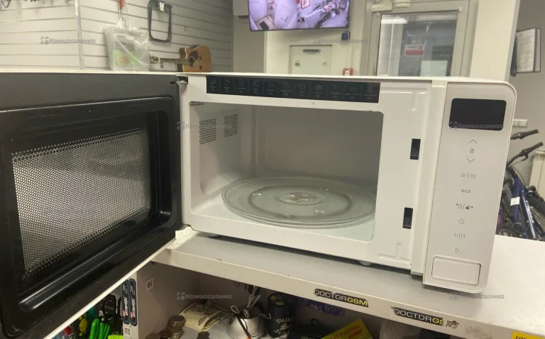 Микроволновая печь Gorenje M020S4W