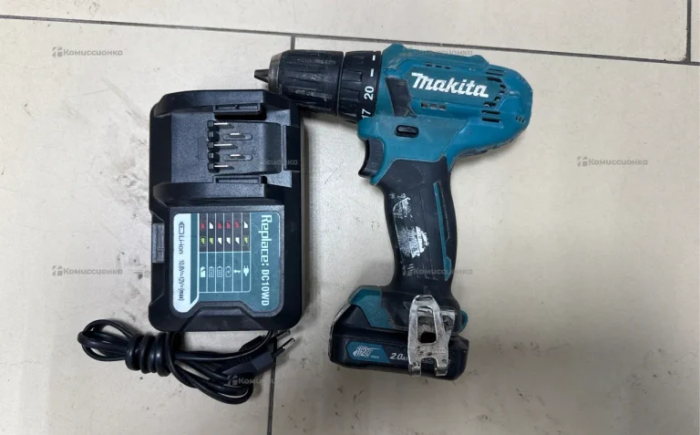 Дрель-шуруповерт Makita DF333D