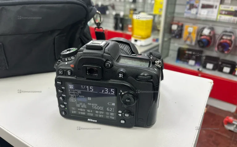 Фотоаппарат  nikon d7100
