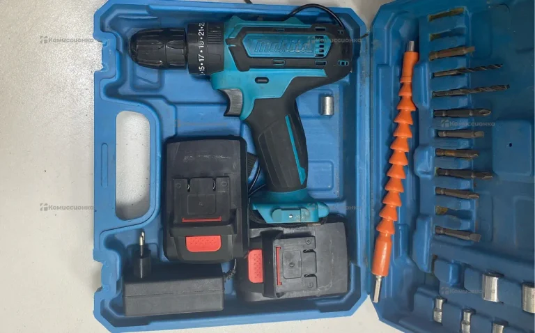 Шуруповерт Makita реплика
