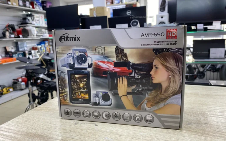 Видеорегистратор ritmix Avr-650