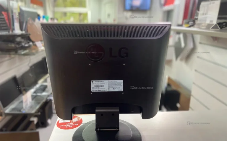 Монитор LG Flatron L1717S