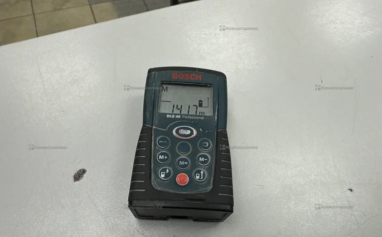 Лазерный уровень Bosch DLE 40
