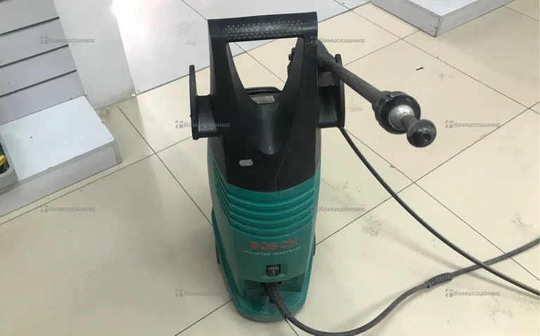 Мойка высокого давления Bosch Aquatak 1200 Plus