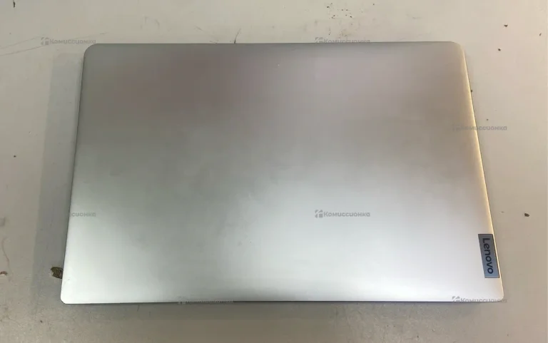 Ноутбук  Lenovo