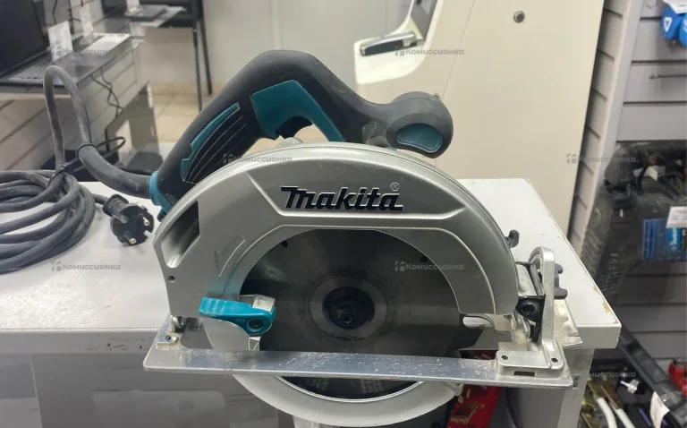 циркулярная пила Makita HS7600