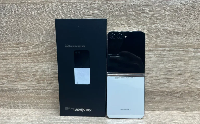 Samsung Galaxy Z Flip5 8/512 ГБ
