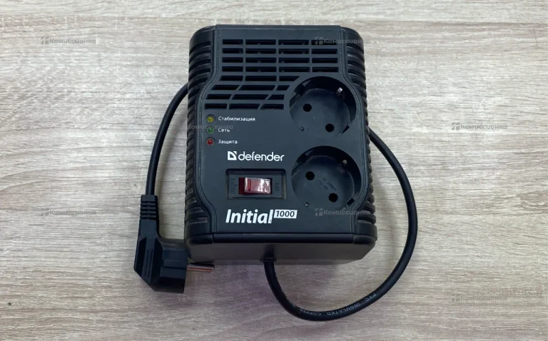 Стабилизатор напряжения defender initial 1000