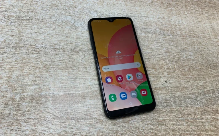 Samsung Galaxy A01 2/16 ГБ