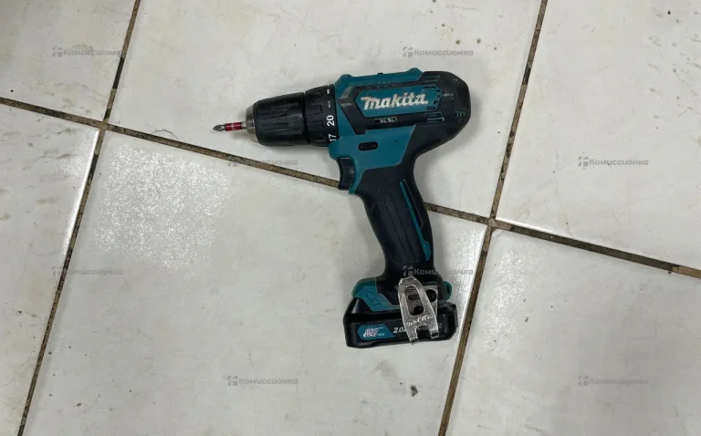 Дрель-шуруповерт Makita DF333DWYE