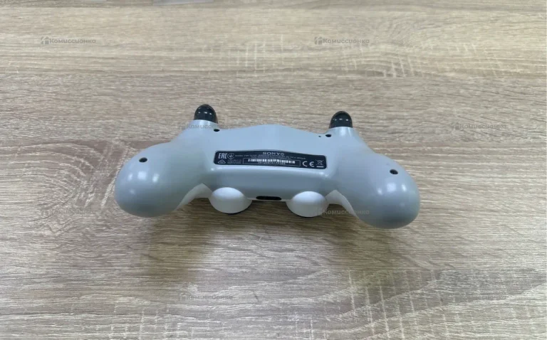 Джойстик PS4