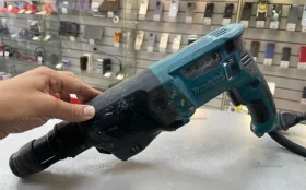 Купить Перфоратор Makita HR2611FT б/у , в Санкт-Петербург Цена:1900рублей