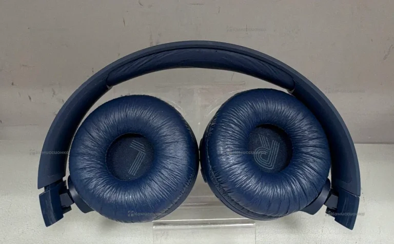 Наушники  JBL TUNE 520BT