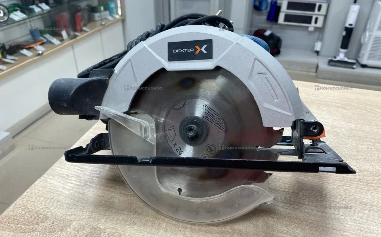 Дисковая пила Dexter Power 1300CIS