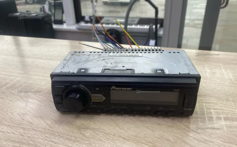 Автомагнитола  Pioneer MVH-09UBG