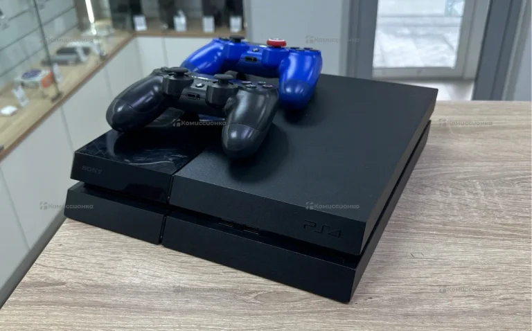 Приставка ps4 Fat 500gb. Шитая
