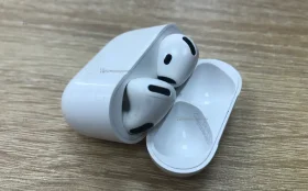 Купить Наушники  Airpods 4 б/у , в Энгельс Цена:5900рублей