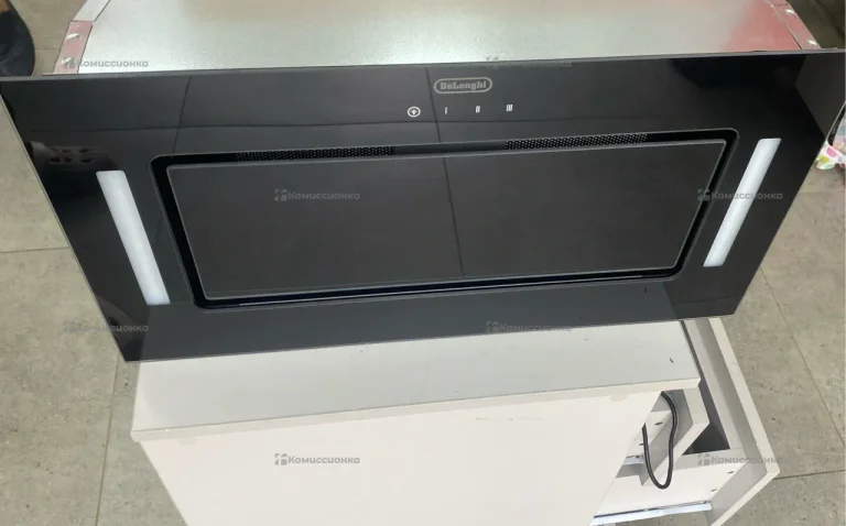 Вытяжка кухонная Delonghi COSETTA 515NB