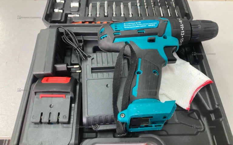 Шуруповерт Makita реплика