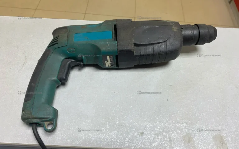 Перфоратор Makita HR2450