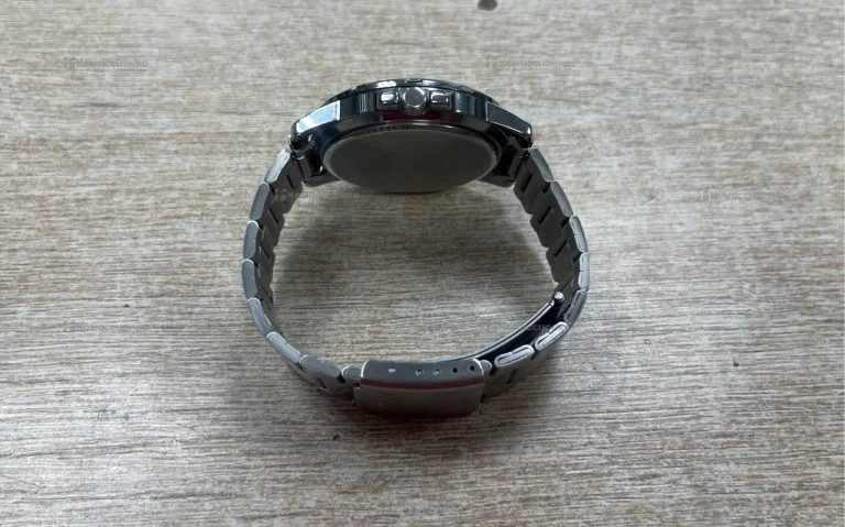 Часы  Casio 5058