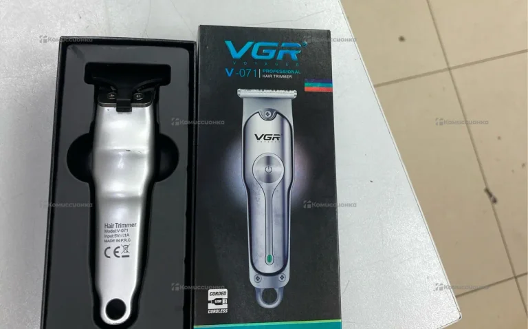 Бритва VGR V-071
