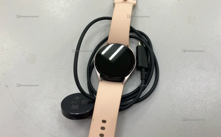 Часы  Samsung Galaxy Watch 5