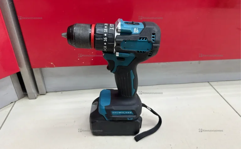 Шуруповерт Makita реплика