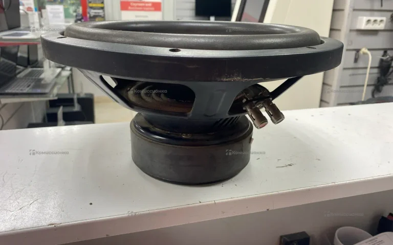 Сабвуфер  revo lytion rev-12