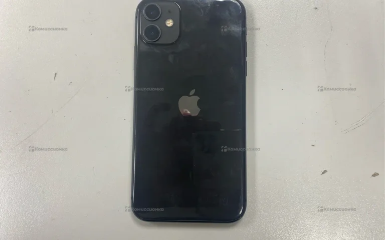 Apple iPhone 11 4/128 ГБ