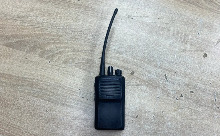 Рация  VX-261-G5-5