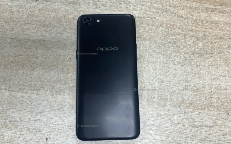 Oppo A83 6/128 ГБ