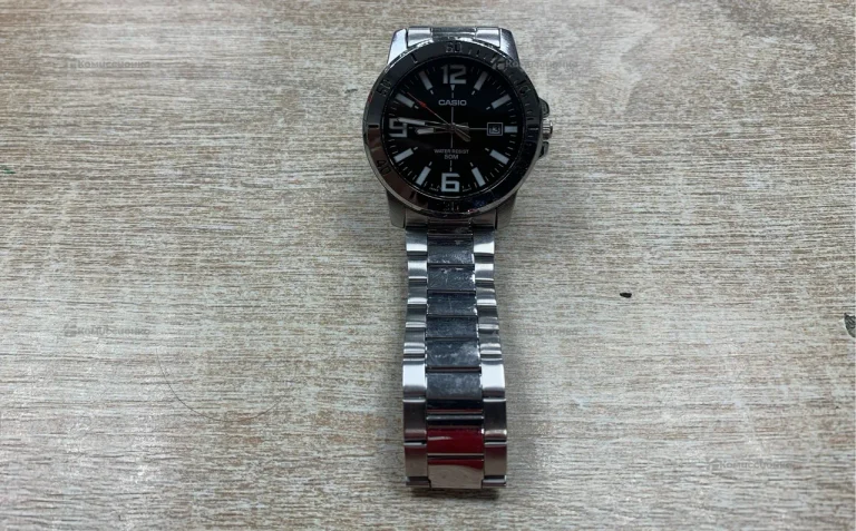 Часы  Casio MTP-VD01