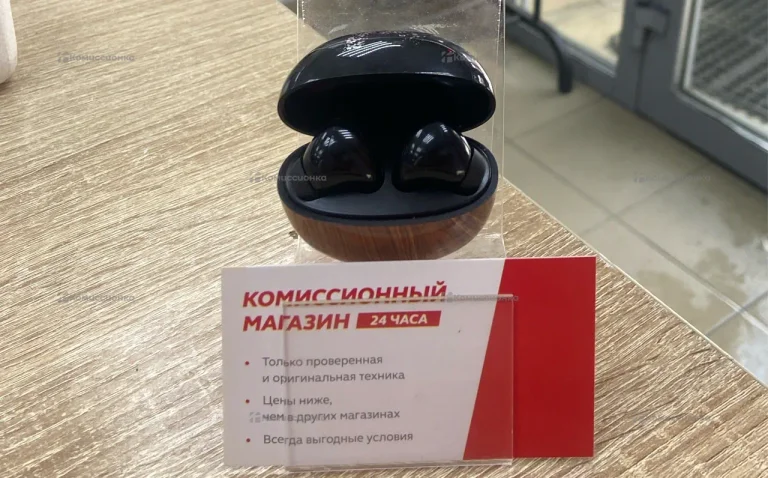 Наушники  дерево