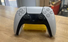 Купить Джойстик Sony PS5 б/у , в Саратов Цена:3900рублей