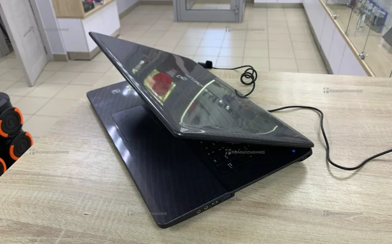 Ноутбук  Dexp