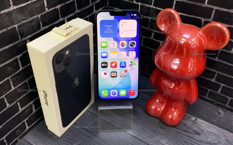 Apple iPhone 13 4/128 ГБ
