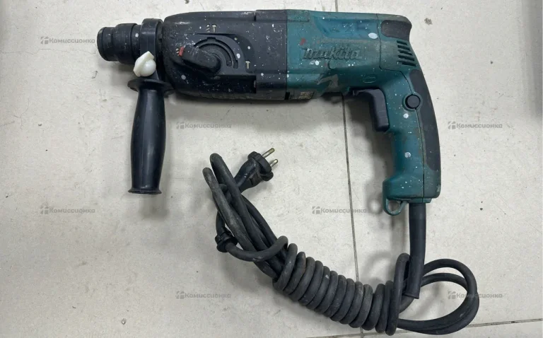 Перфоратор Makita HR2450