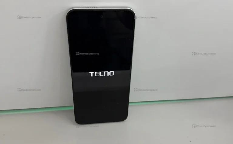 Tecno Spark 30C 4/128 ГБ