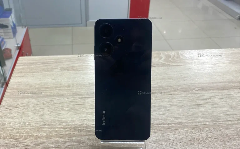 Infinix Hot 30i 4/64 ГБ