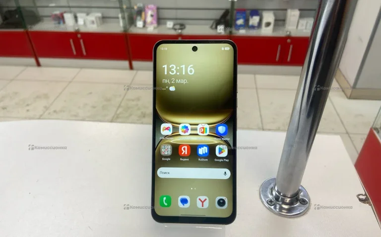 Tecno Spark Go 2 3/64 ГБ