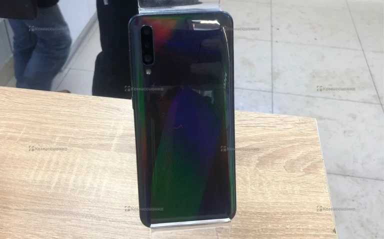 Samsung Galaxy A50 6/128 ГБ