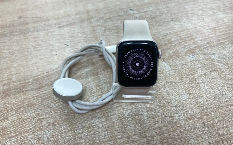 Часы Apple Watch SE 3 40mm