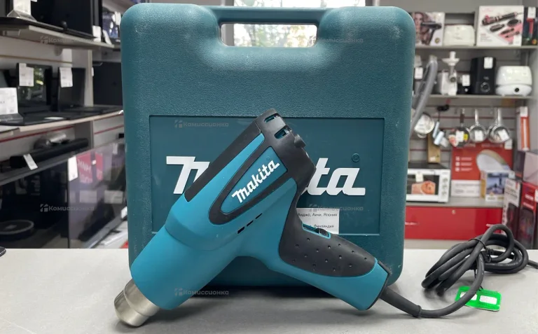 Строительный фен Makita HG5012K