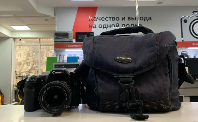 Фотоаппарат  CANON EOS70D