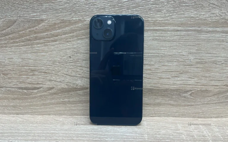 Apple iPhone 13 4/128 ГБ