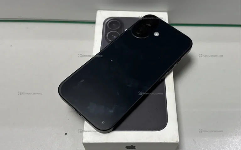 Apple iPhone 16 8/256 ГБ