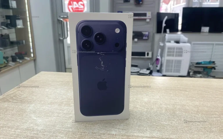 Apple iPhone 17 Pro 8/256 ГБ