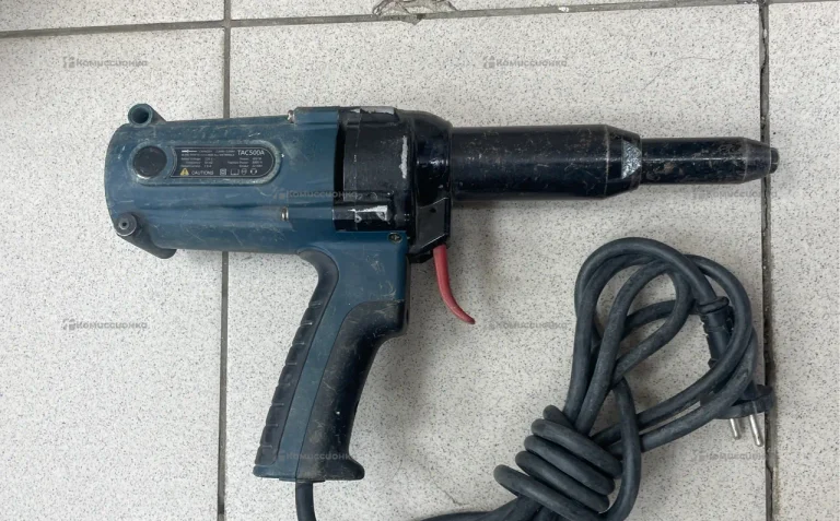 Заклепочник Time-proof TAC500A